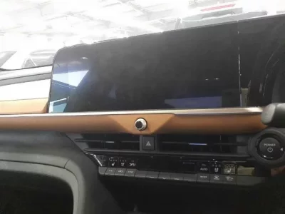 Toyota CROWN CROSSOVER