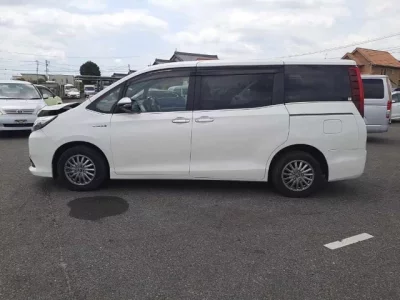 Toyota ESQUIRE