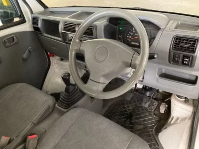 Nissan CLIPPER TRUCK