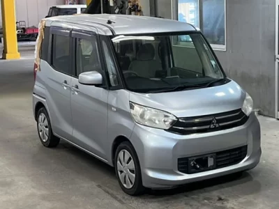 Mitsubishi EK SPACE