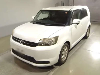 Toyota COROLLA RUMION