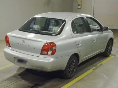 Toyota PLATZ