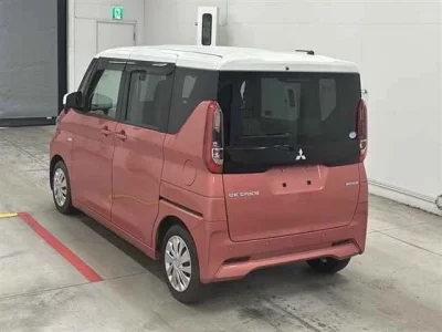 Mitsubishi EK SPACE