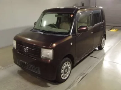 Toyota PIXIS SPACE