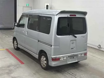 Daihatsu Atrai Wagon