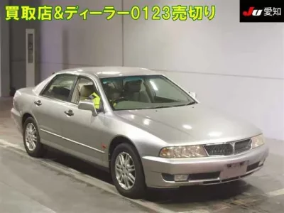 Mitsubishi DIAMANTE