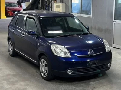 Mazda VERISA