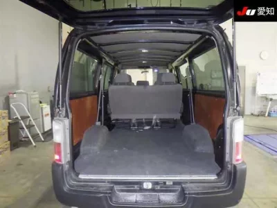 Nissan CARAVAN VAN