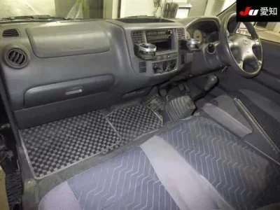 Nissan CARAVAN VAN
