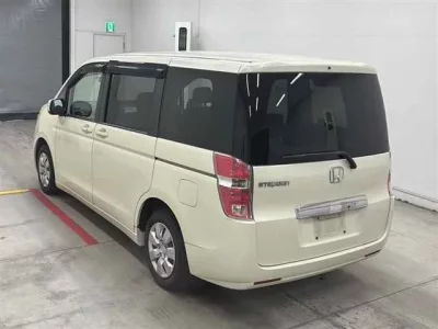 Honda STEP WAGON