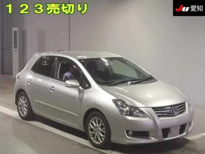Toyota BLADE