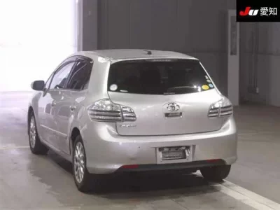 Toyota BLADE