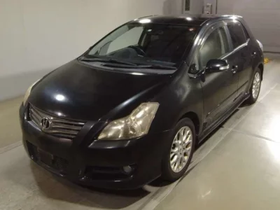 Toyota BLADE