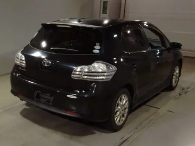 Toyota BLADE