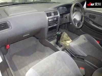 Nissan PRESEA