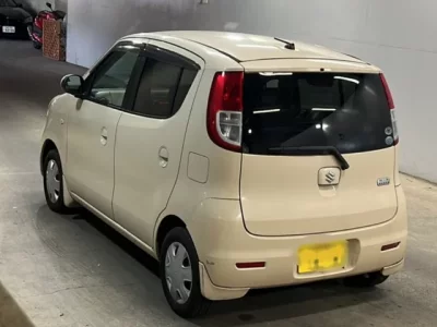 Suzuki MRWAGON