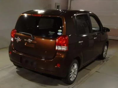 Toyota PORTE