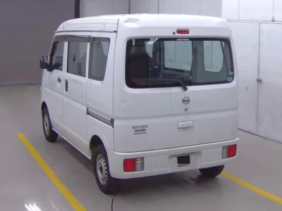 Nissan CLIPPER VAN