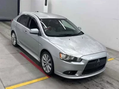 Mitsubishi GALANT FORTIS