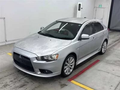 Mitsubishi GALANT FORTIS