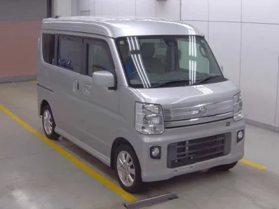 Nissan CLIPPER RIO