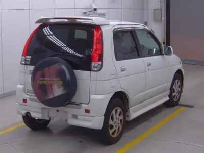 Daihatsu TERIOS KID