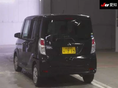 Mitsubishi EK SPACE
