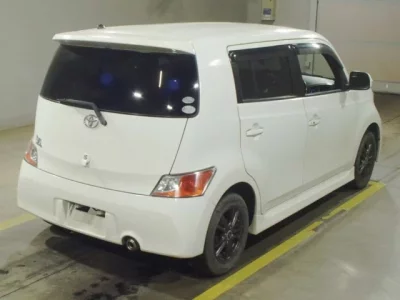 Toyota BB