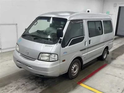 Mazda BONGO VAN