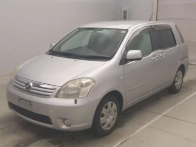 Toyota RAUM
