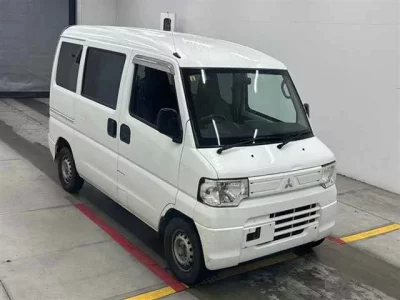 Mitsubishi MINICAB VAN