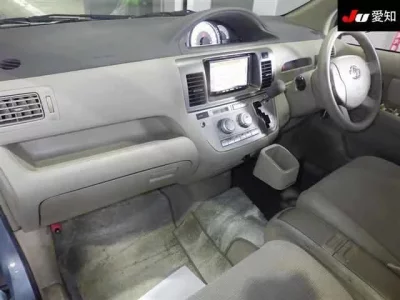 Toyota RAUM