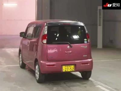 Suzuki MRWAGON
