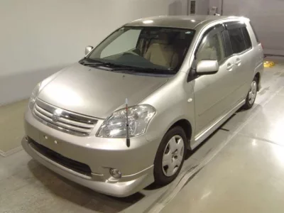 Toyota RAUM