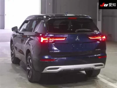 Mitsubishi OUTLANDER PHEV
