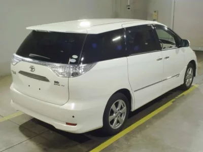 Toyota ESTIMA HYBRID