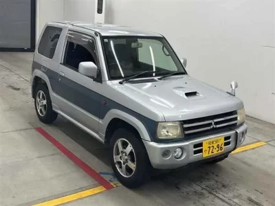 Mitsubishi PAJERO MINI