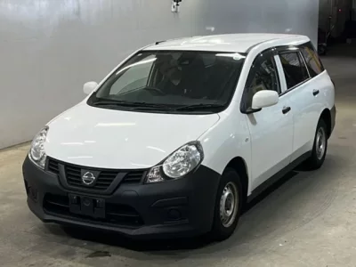 Nissan AD