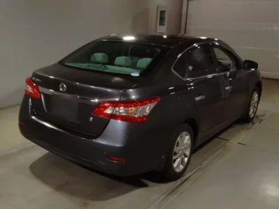 Nissan SYLPHY