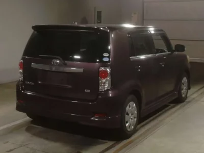 Toyota COROLLA RUMION