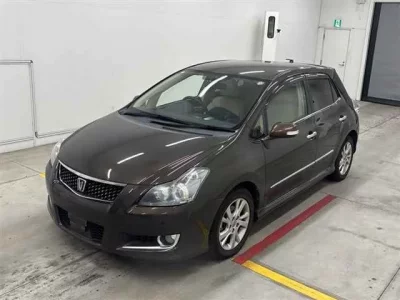 Toyota BLADE