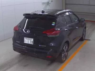 Nissan KIX