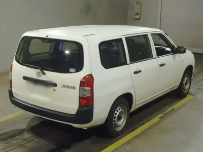 Toyota SUCCEED