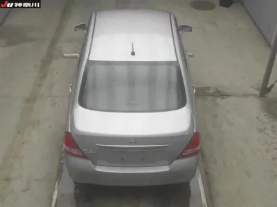 Nissan TIIDA LATIO