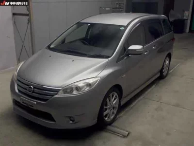 Nissan LAFESTA