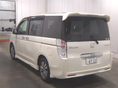 Honda STEP WAGON