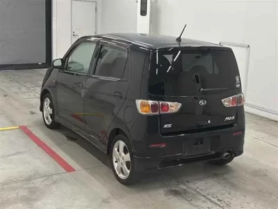 Daihatsu MAX