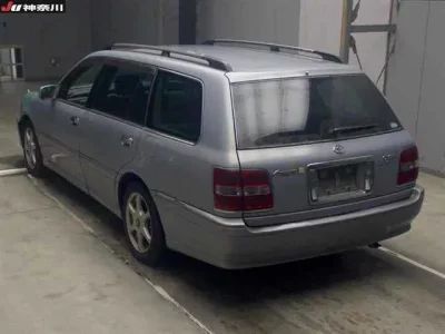 Toyota CROWN ESTATE