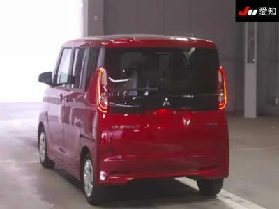 Mitsubishi EK SPACE