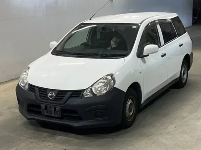 Nissan AD